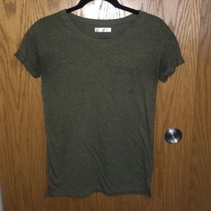 Army green T-shirt with pocket